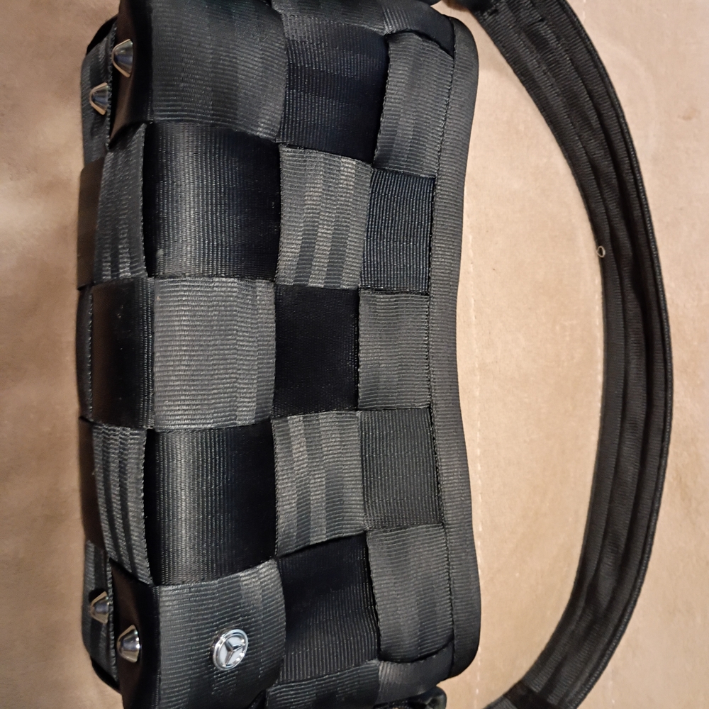 Harveys Mercedes Benz Seat Belt Purse Beautiful Gently Used Condition